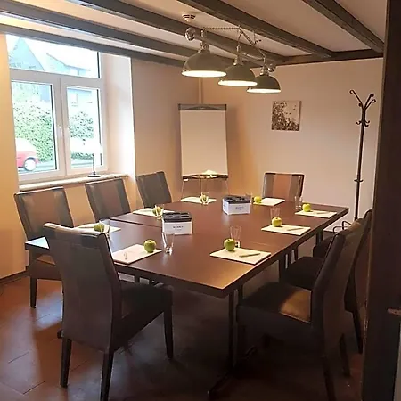 Weltmann's & Restaurant 호텔 에네페탈