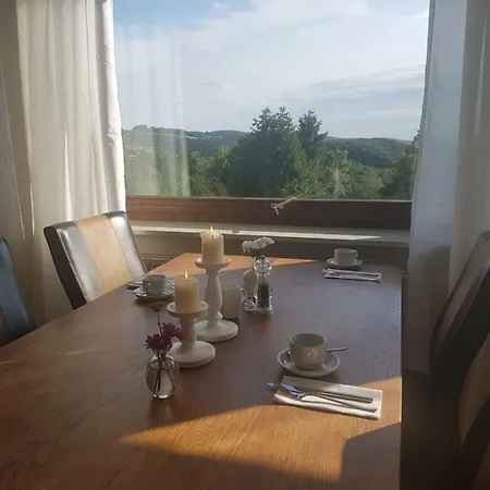 Weltmann's & Restaurant 3* 에네페탈